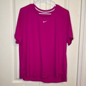 NWOT Nike Women’s Dri Fit Tee Pink Plus Size 1X